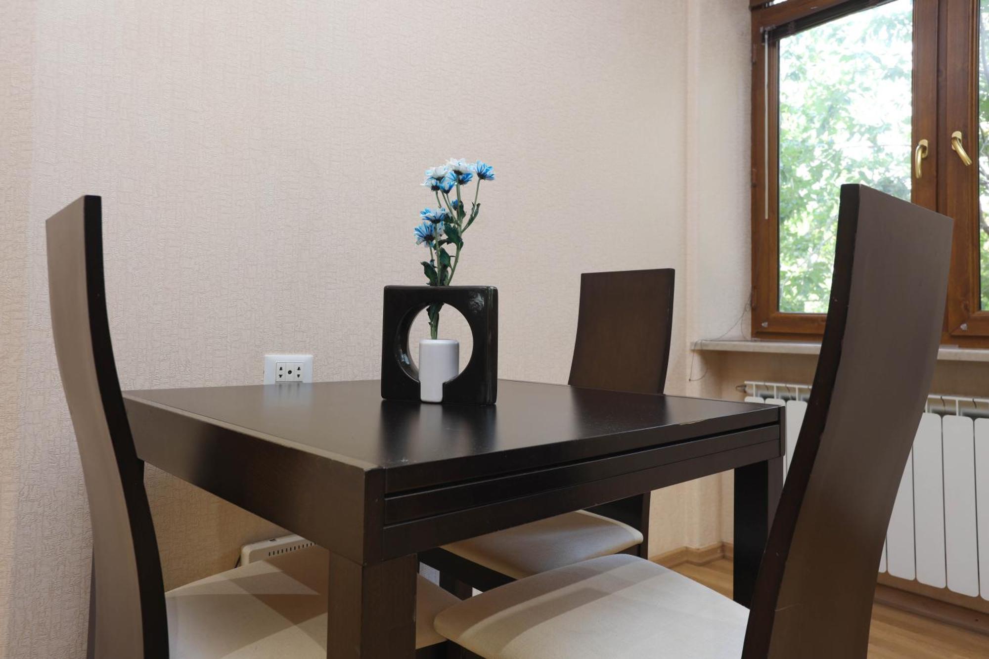Am Apartments 5 Yerevan Ngoại thất bức ảnh